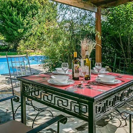 Xenia Λακήθρα